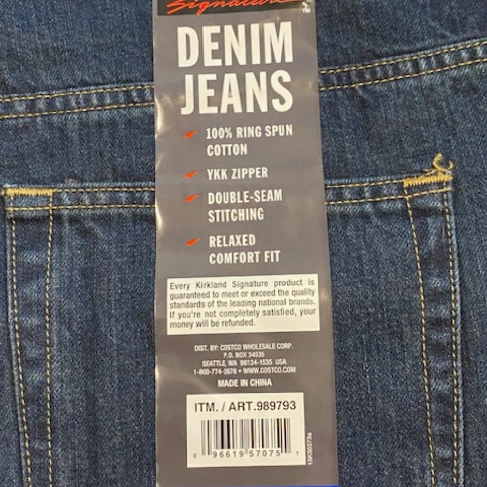 Kirkland Signature Men's 5-Pocket Jeans, Relaxed Fit, Dark Blue (36x30)